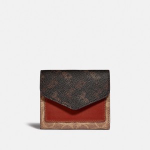 Brown Red Coach Wyn With Horse And Carriage Printed Women Small Wallets | SG_CH75312